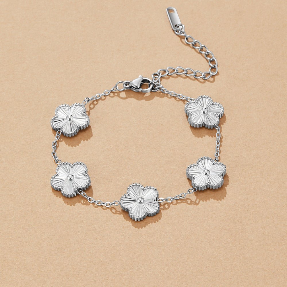 Silver Clover Bracelet
